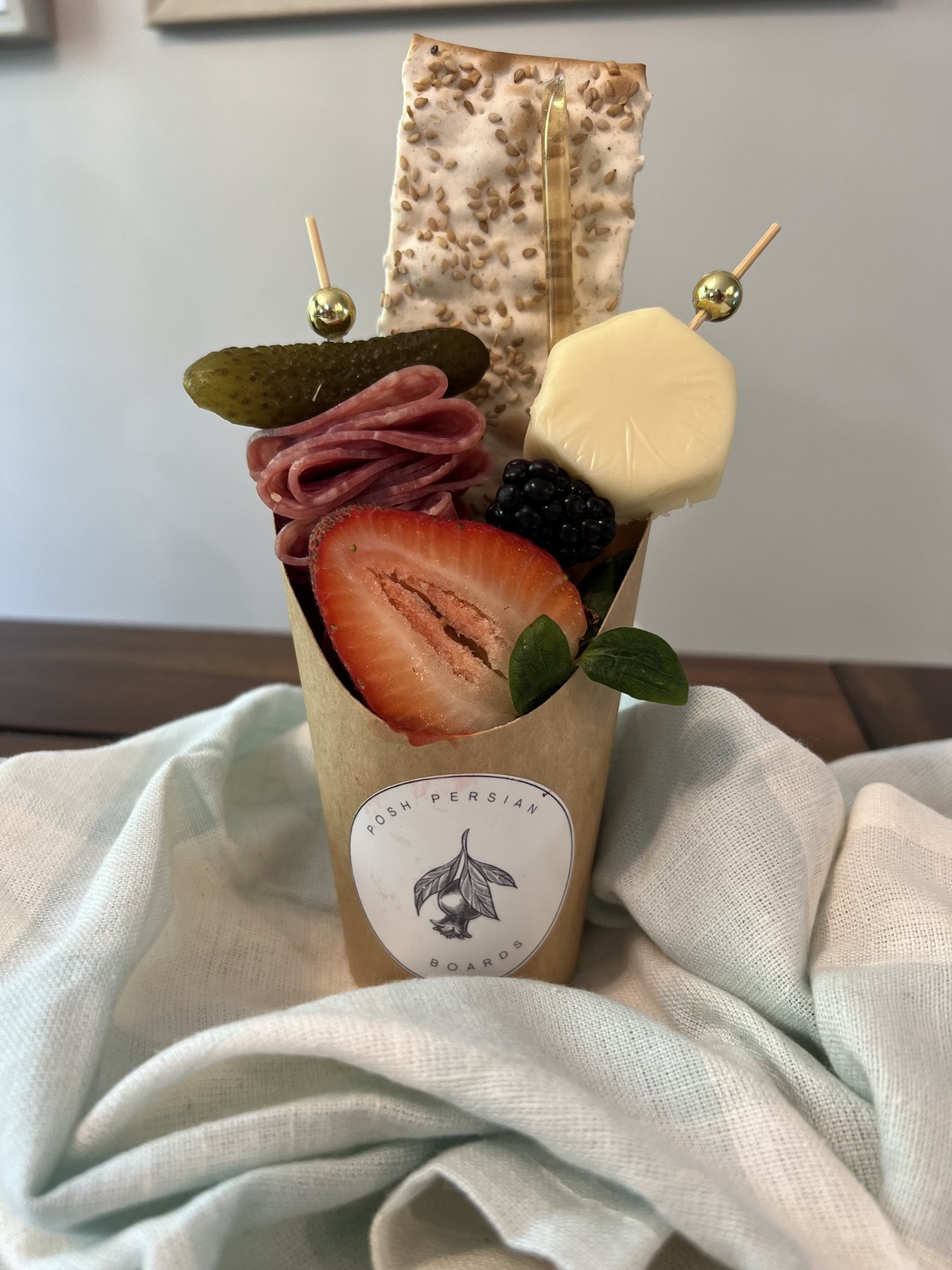 Individual 14-ounce charcuterie cups